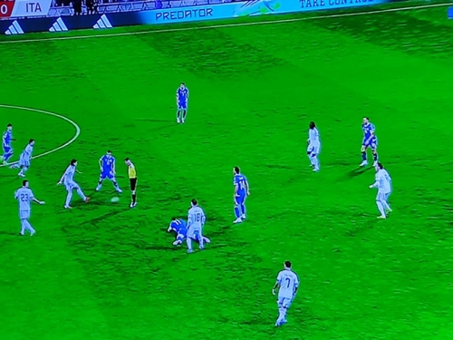 UŽIVO / FINALE BARAŽA ZA SP; BOSNA I HERCEGOVINA - ITALIJA: Demirović je zaprijetio s 20 metara, brani Donnarumma...