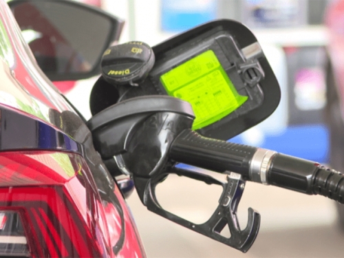 U JEKU DRASTIČNIH POSKUPLJENJA: Ovo je razlog zbog kojeg cijene dizela rastu brže od cijena benzina...