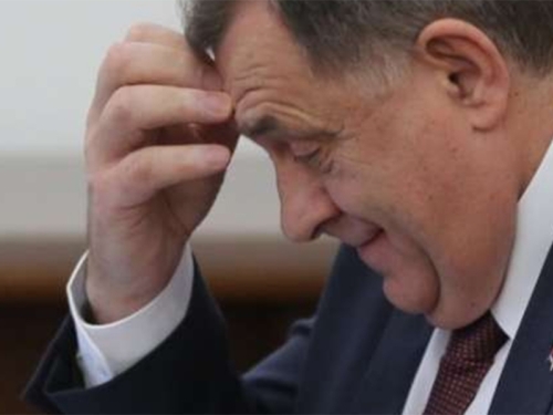 HIT NA INTERNETU: Dodik se vratio starom zanatu, regija se valja od smijeha...