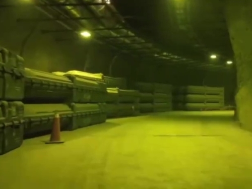 GBU-57 NE MOŽE PROBITI IRANSKU PLANINU: Najveća bunker-bomba na svijetu beskorisna protiv podzemne baze kod Yazda – američki 'uspjesi' su samo priča za javnost (VIDEO)