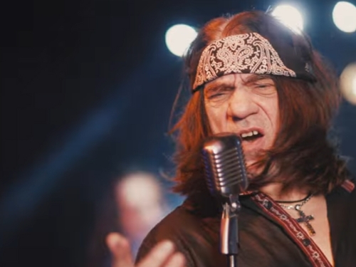 POVRATAK BOSANCA: Legendarni pjevač se vratio na muzičku scenu, pogledajte novi spot...