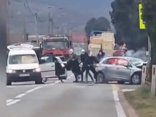 MOSTAR POD OPSADOM HULIGANA: Masovna tučnjava u Stocu, potjera s maskiranim napadačima i pokušaj pljačke – građani pitaju zašto niko ne odgovara (VIDEO)