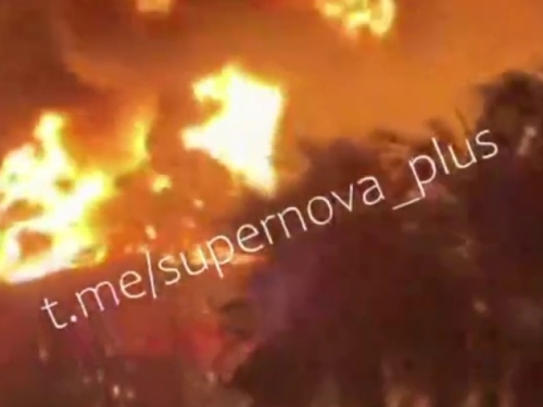 GORI SVE NA BLISKOM ISTOKU VEČERAS: Pogledajte snimak udara iranskih raketa na Izrael (VIDEO)