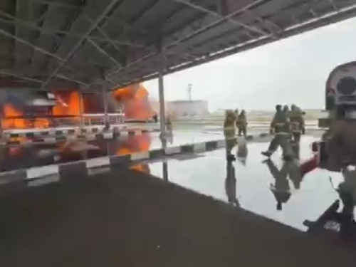 ŽESTOK SUKOB NA BLISKOM ISTOKU: Napadaju i Amerika i Iran, eksplozije odjekuju Teheranom, Kuvajtom, Izraelom... (VIDEO)