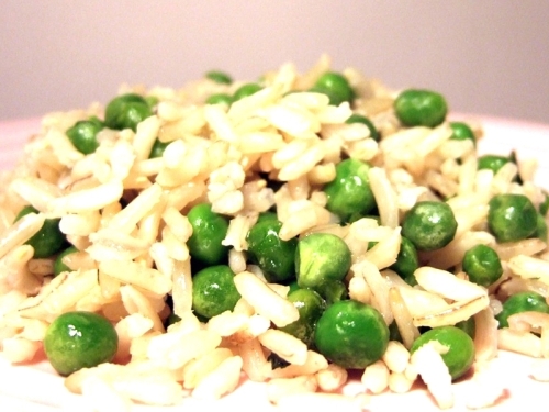 TRIK PROFESIONALNIH KUHARA: Na brzinu napravite savršeni rizi-bizi i oduševite ukućane...