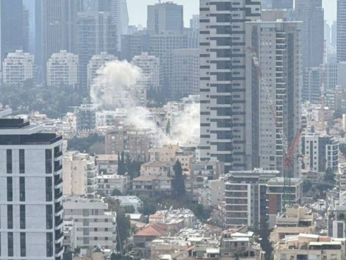 DRAMATIČNA NOĆ NA BLISKOM ISTOKU: Iran pogodio prodavnicu gdje su se nalazili američki vojnici, ima poginulih (VIDEO)