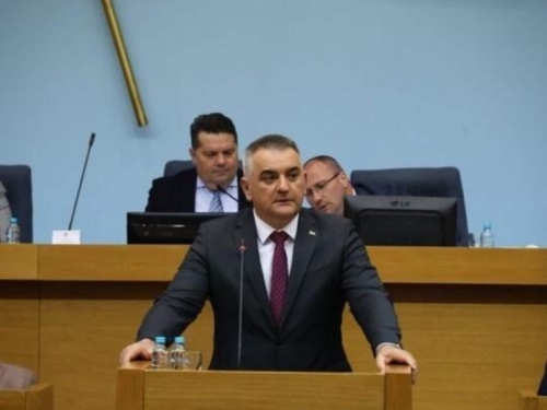 NSRS PRIHVATILA OSTAVKU MINIĆA: Iduće sedmice će ga imenovati treći put!