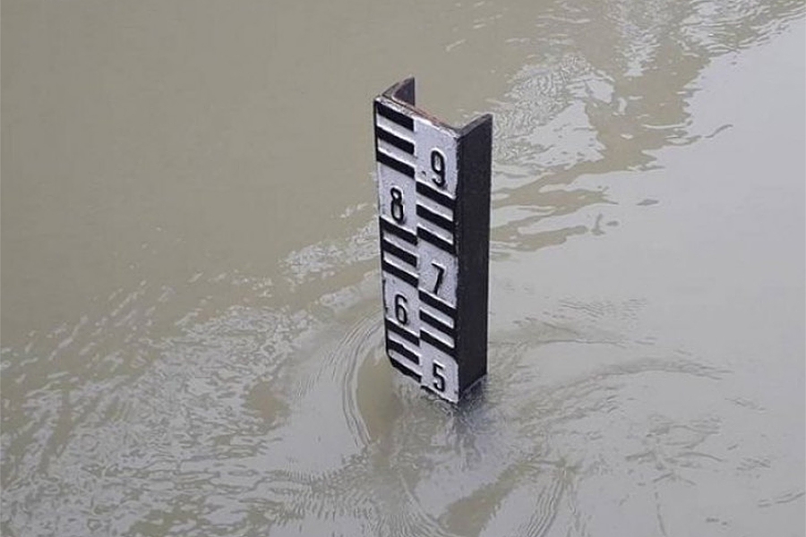 DRAMATIČNO NA SJEVEROZAPADU BiH: Voda ušla u garaže i podrumske prostorije, vatrogasne ekipe na terenu...