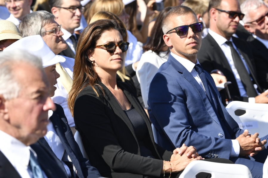 KO JE BIVŠA ŽENA PETERA MAGYARA: Orbanova ministrica protiv bivšeg muža