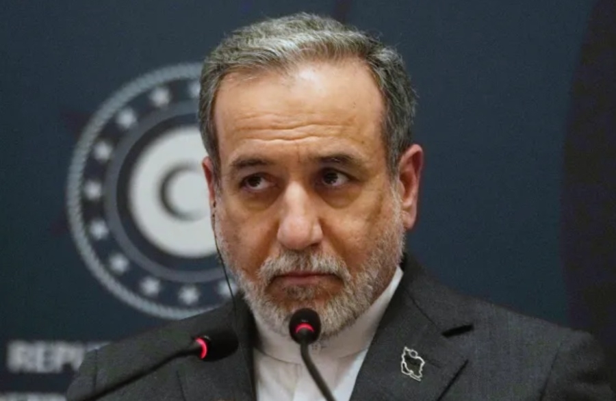 abbas_araghchi_5.jpg