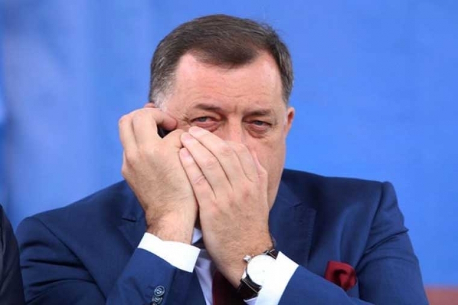 HIT NA INTERNETU: Nakon što je igrač Italije dobio crveni karton, Dodik nazvao Košarca...