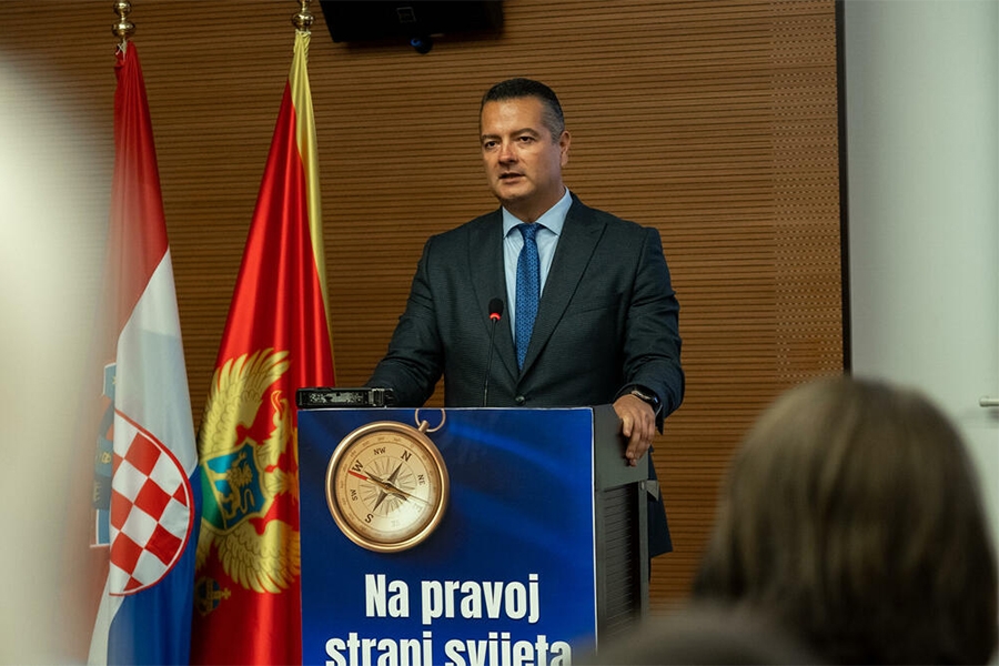 ZASTUPNIK ADRIJAN VUKSANOVIĆ: 'Najmanje prava govoriti o Jasenovcu imaju oni koji su se politički i ideološki identificirali s četničkim nasljeđem te negirali genocid u Srebrenici...'