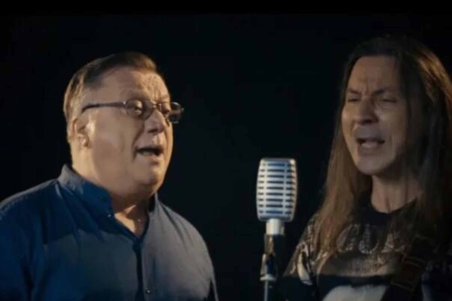 'SVANUO DAN' KAO OPROŠTAJ: Objavljen posljednji duet Halida Bešlića (VIDEO)