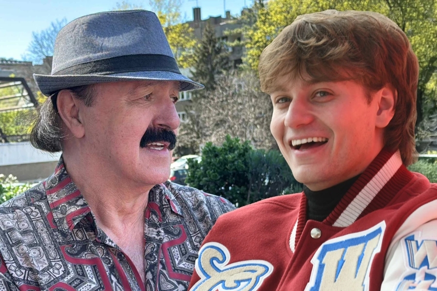 DŽINOVIĆ OŠTRO O JAKOVU: A evo kako živi poslije Meline - 'Zaginem sa njima, pa kasno ustanem'