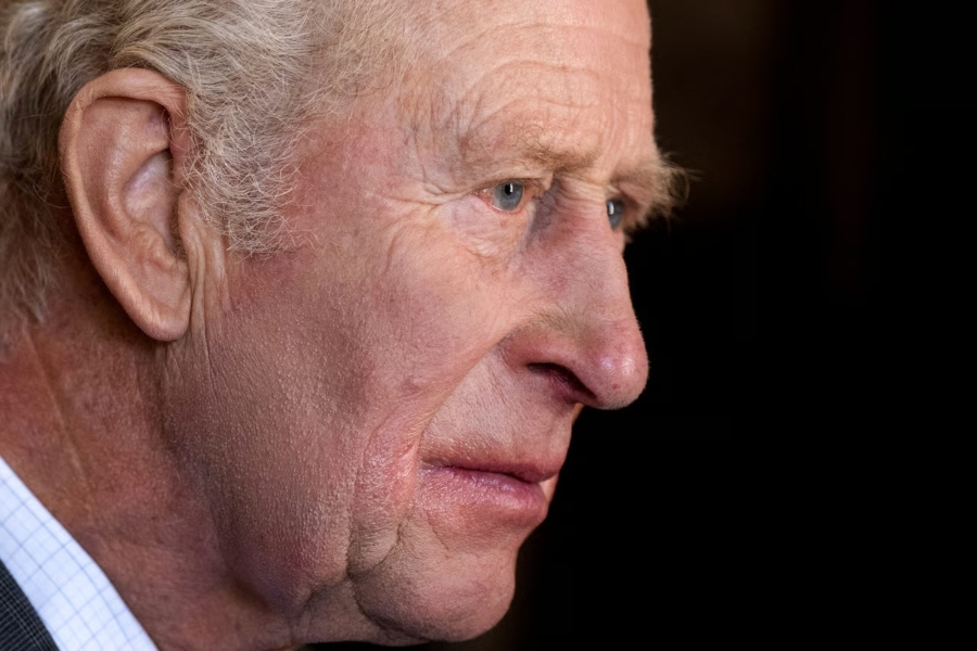 PUCNJAVA U BIJELOJ KUĆI MIJENJA PLANOVE KRALJA CHARLESA: Incident sa naoružanim napadačem podigao nivo uzbune