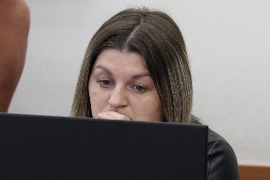 EMOTIVNA OBJAVA AMILE GADŽUN: 'Peta godina teške borbe, suza, ogorčenosti, nepovjerenja, uvreda...'