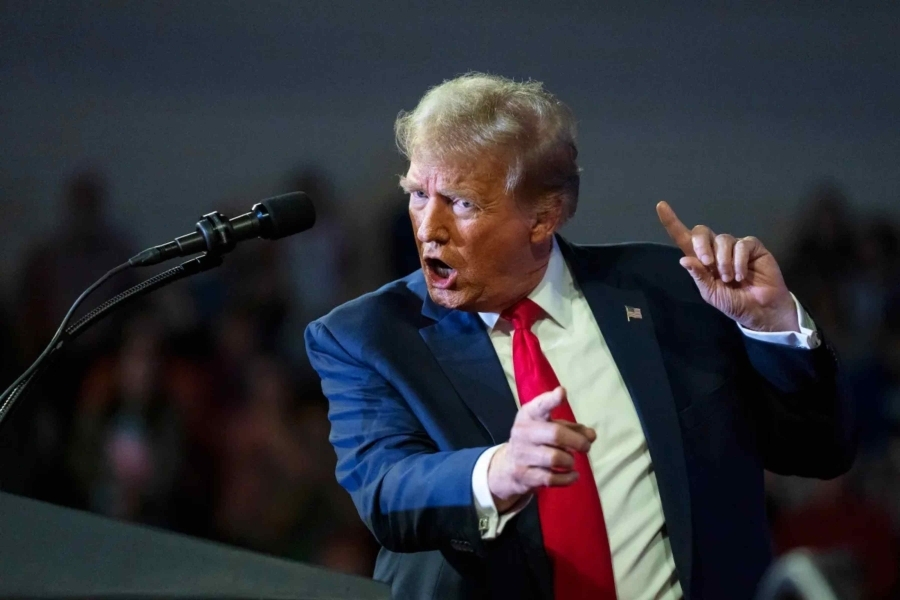 TRUMP DAO NOVI ULTIMATUM IRANU I ZAPRIJETIO: 'Punimo brodove najboljim oružjem koje je ikad napravljeno'