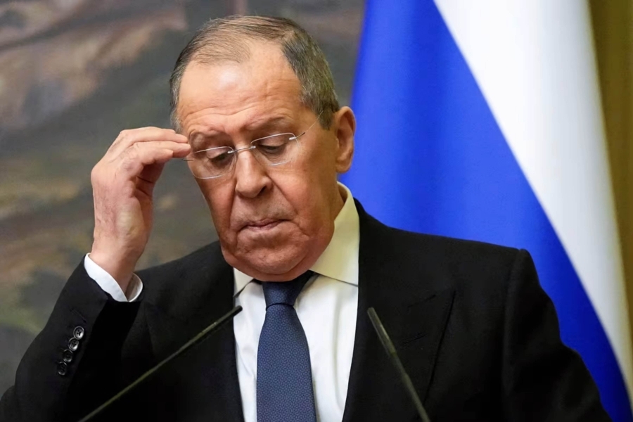 BIJES I OČAJ U KREMLJU, OGLASIO SE SERGEJ LAVROV: 'Vraćaju nas u kolonijalno doba...'