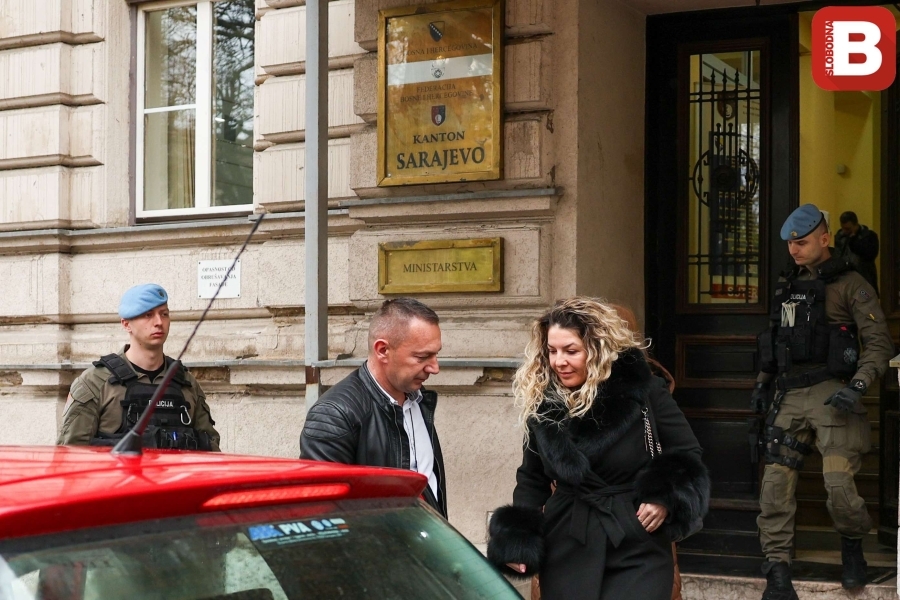 ODRŽANO ROČIŠTE U PREDMETU 'KOVERTA': Za 12 osoba zatražene stroge mjere, traži se udaljavanje s funkcija, zabranu putovanja...