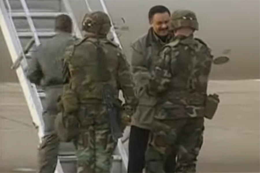 ZADNJI PUT SNIMLJEN JE U TUZLI: Misteriozna smrt američkog ministra i danas budi sumnje, nedugo nakon nezapamćene tragedije, uslijedila je nova smrt...