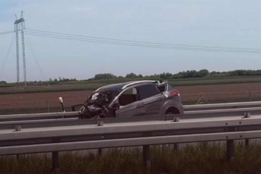 STRAVA I UŽAS: Troje poginulih u stravičnoj nesreći... (VIDEO)