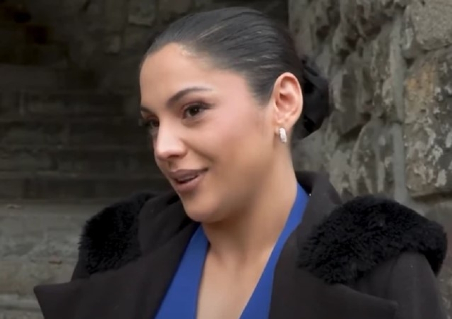 'HVALA BOGU, NE MORAM DA NOSIM FEJK KAO NEKE DRUGE': Nadica Ademova potkačila koleginice