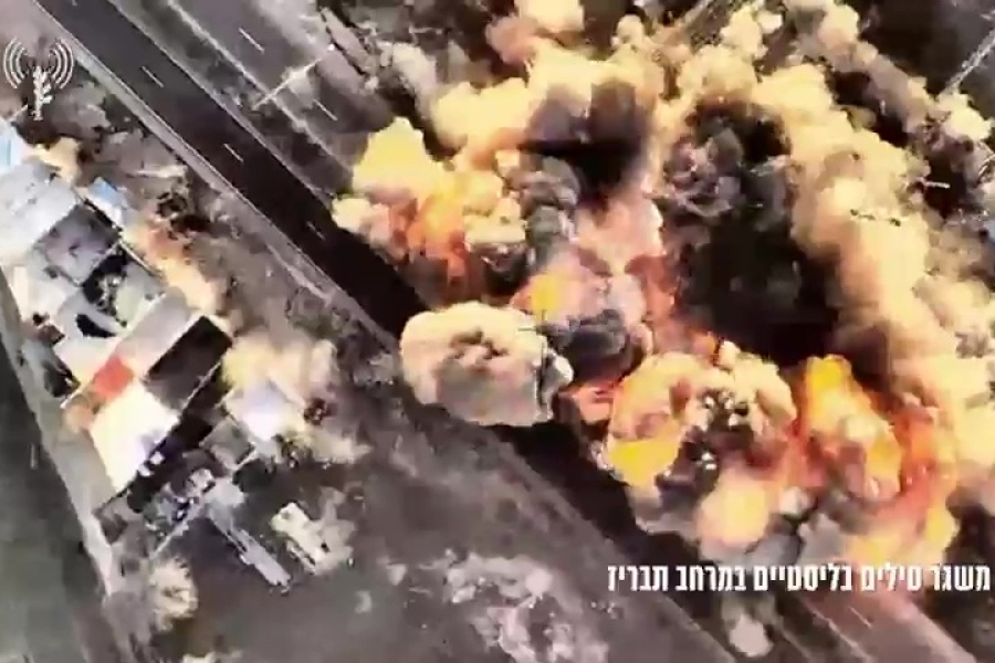 IZRAELSKA VOJSKA OBJAVILA: Ovako je izgledao snimak udara na iranski lanser u Tabrizu (VIDEO)