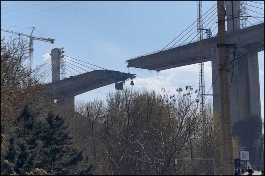 AGRESOR ISKALJUJE SVOJ BIJES: Uništen najveći most na Bliskom istoku...