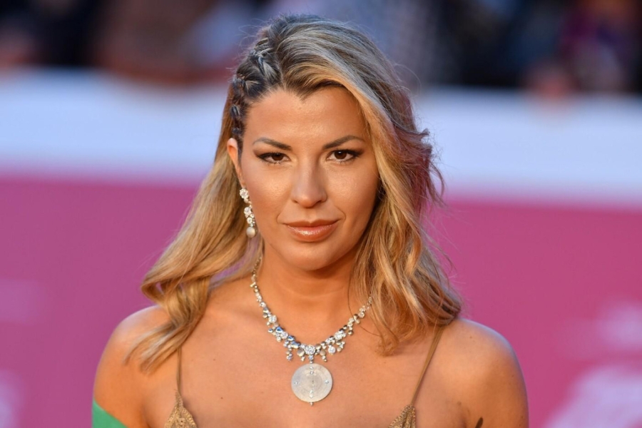 VELIKA AFERA TRESE ITALIJANSKU VLADU: 'Istina je. Ja sam ljubavnica ministra!'