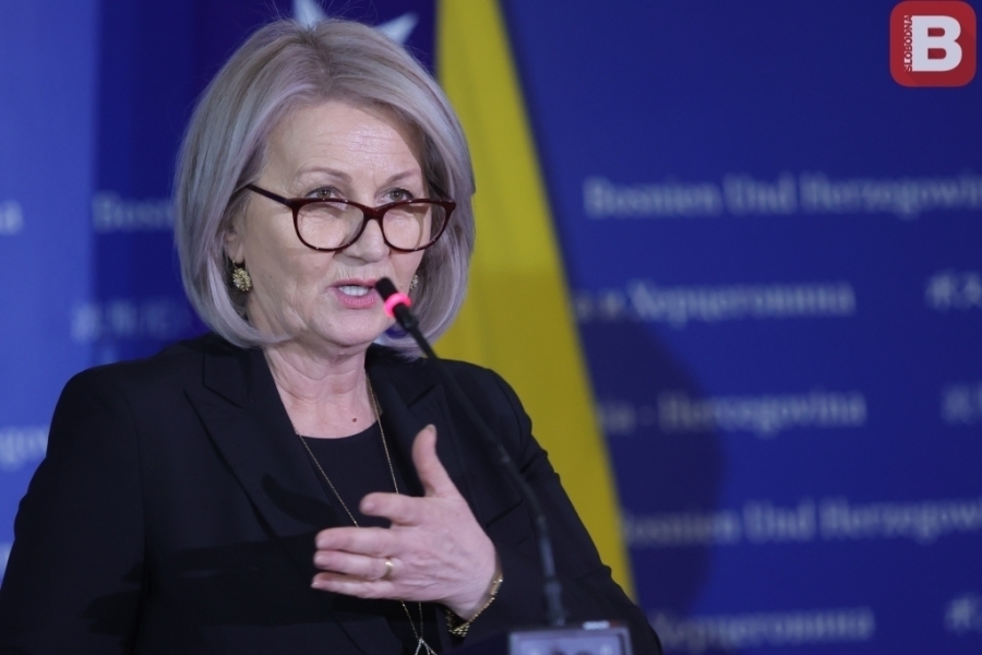 UGLEDNI BRITANSKI LIST PIŠE: Borjana Krišto dobila upozorenje iz Bruxellesa, u pismu se upozorava...