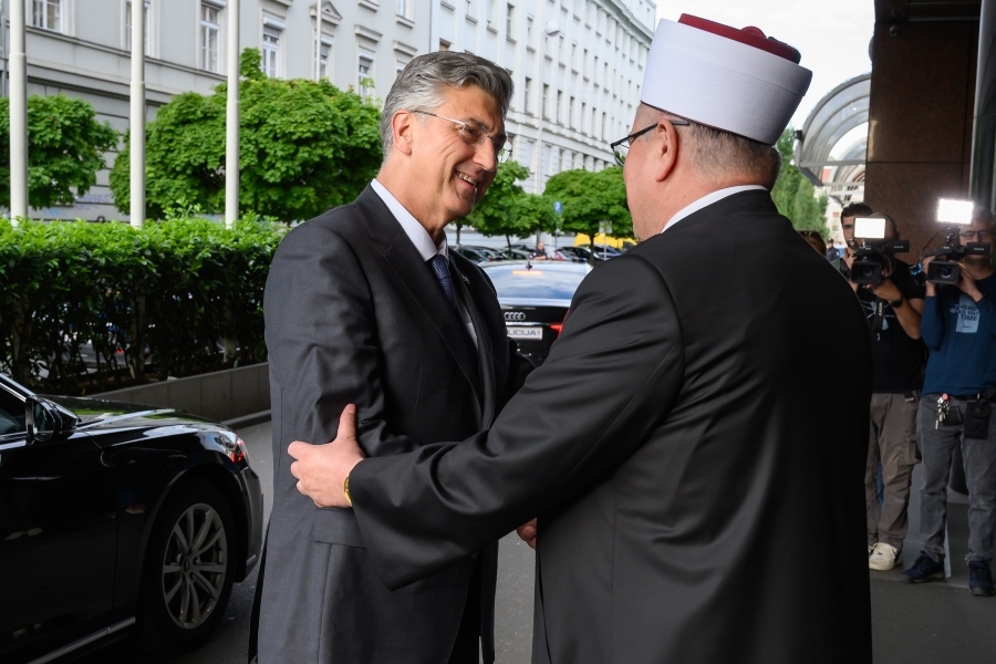 HRVATSKI MODEL KAO UZOR ZAPADU: Plenković i muftija Hasanović obilježili 110 godina priznanja islama uz važne političke poruke