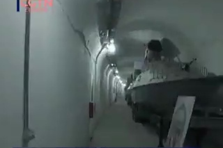 IRANSKI PODVODNI GRADOVI KOJI PLAŠE AMERIKU: Otkrivena tajna mreža tunela iz kojih vreba 'flota komaraca' (VIDEO)