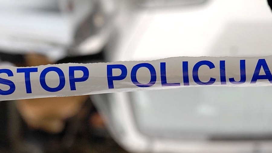 UŽAS NA BH. CESTAMA:  Poginuo vozač Audija, vozilo sletjelo s puta