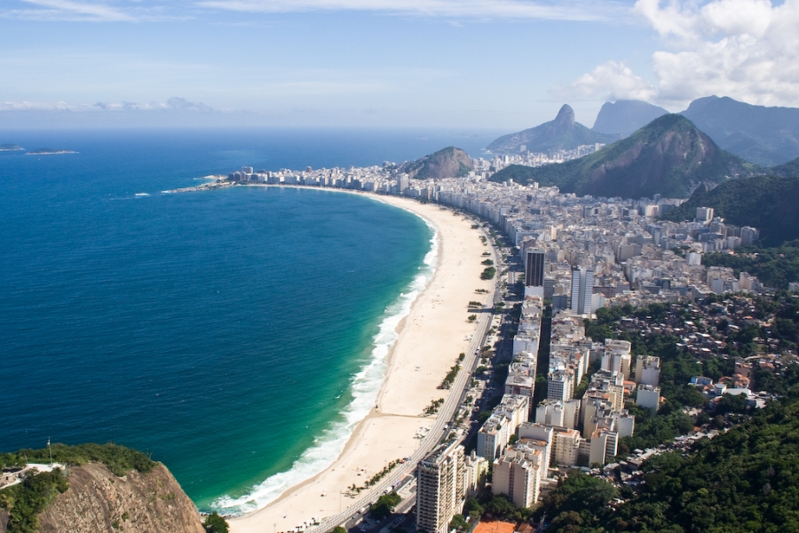 PREVARA NA POZNATOJ PLAŽI U BRAZILU: Turist platio kebab 3.300 KM