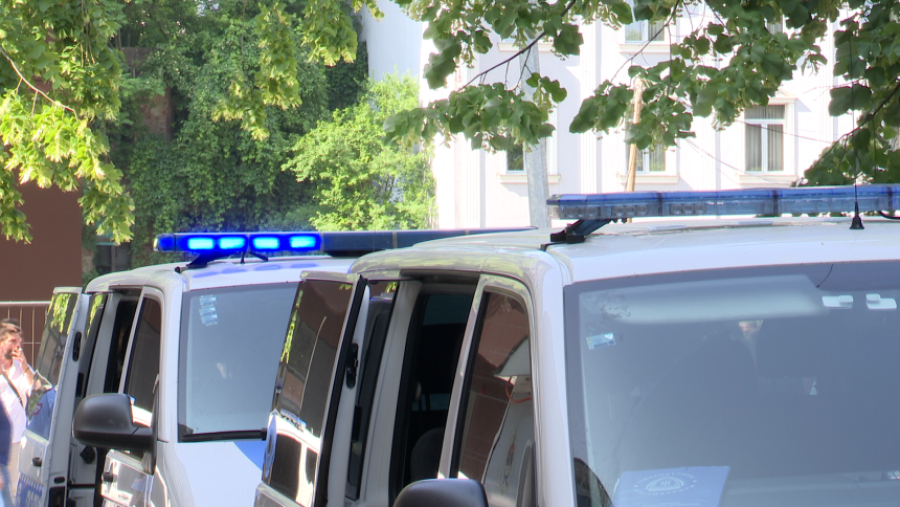 SPREMILI 30 MILIONA KM: MUP RS raspisao tendere za 350 vozila