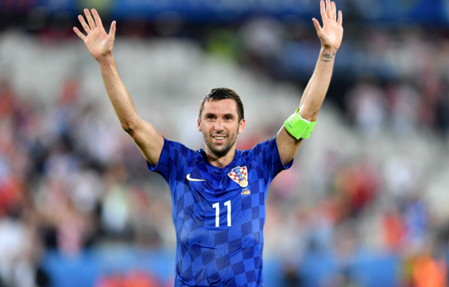 SRCE KAPITENA VATRENIH KUCA ZA ZMAJEVE: Darijo Srna uz 'Ljiljane' proslavio historijski uspjeh BiH