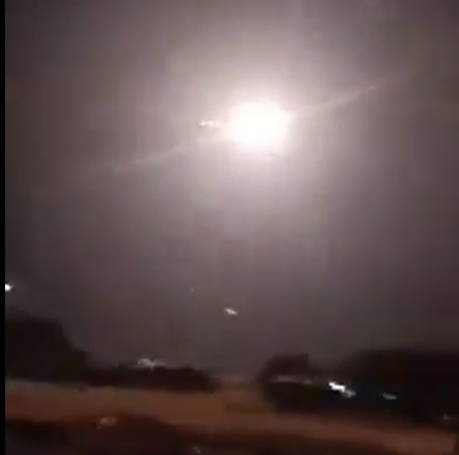 POJAVIO SE SNIMAK OPERACIJE SPAŠAVANJA POSADE F-15 U IRANU: Trump potvrdio da su oba člana posade na sigurnom (VIDEO)