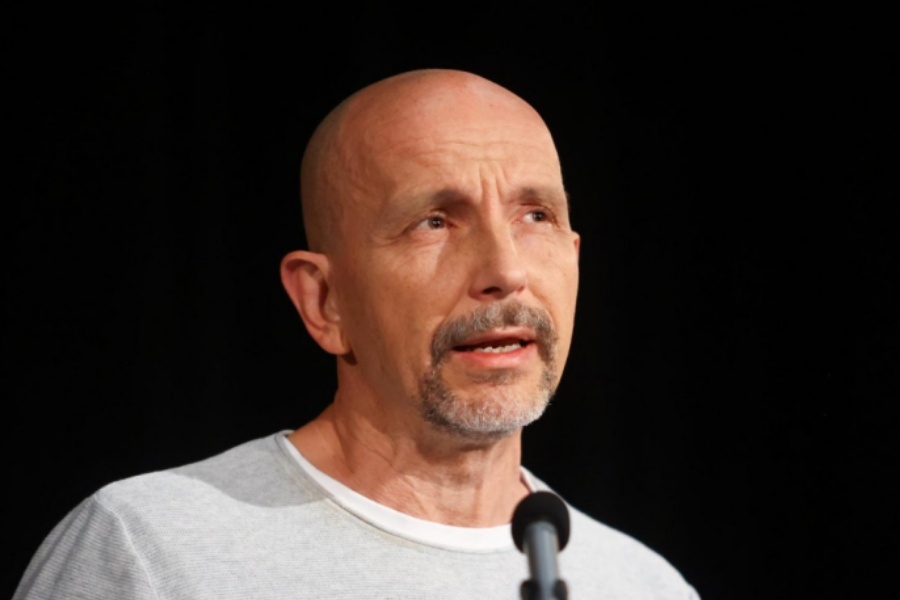 STANKOVIĆEVA NAJAVA IZAZVALA POMUTNJU: 'Pitam se ko je ta žena?'