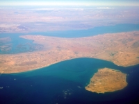 OBILUJE TAJNIM RAKETNIM BUNKERIMA: Otok Kešm je ključna tačka u mogućem kopnenom ratu SAD-a i Irana