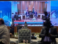 SVIJET NA NOGAMA, U TOKU PREGOVORI OČI U OČI: Američki i iranski predstavnici za istim stolom u Islamabadu