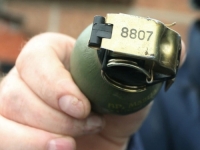 BURNO U MANJEM BH. ENTITETU: Izvukao osigurač iz bombe i prijetio da će ubiti sebe i članove porodice