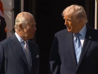 ŠOKANTNE TVRDNJE ČITAČA S USANA: Otkriveno šta je Donald Trump rekao kralju Charlesu..