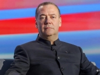 DMITRIJ MEDVEDEV O SITUACIJI NA BLISKOM ISTOKU: 'Blokadom žele deblokirati Hormuški moreuz. Šta je sljedeće - rat je mir?'