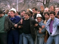APRILSKI PROTEST '92: Utemeljujući događaj moderne ljevice u BiH i početak podjele prisutne i danas