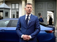 OPĆA PANIKA U MAĐARSKOJ: 'U ministarstvima uništavaju dokumente iz vremena Orbanove vlade'