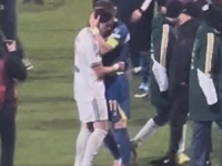 ITALIJANI SE RASPISALI O EDINU DŽEKI: 'Pravi šampion! Bosna pobjeđuje, a on ide tješiti bivše saigrače' (FOTO)