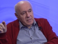 ŽARKO PUHOVSKI OTVORENO: 'Svijet ovisi o hiru jednog starca. Šta nas čeka? Ova je zemlja Trumpov idući cilj, već nakon SP-a'