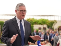 STARMER POVUKAO RUČNU: Britanski premijer objasnio zašto London okreće leđa Trumpovoj blokadi Hormuza