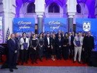 ODRŽANA SVEČANA SJEDNICA GRADSKOG VIJEĆA SARAJEVA: Uručene Šestoaprilske nagrade