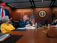 ŠOKANTNO PRIZNANJE AMERIČKOG OFICIRA: 'Pentagon razmatra NUKLEARNI UDAR na Iran jer konvencionalno oružje ne pomaže'